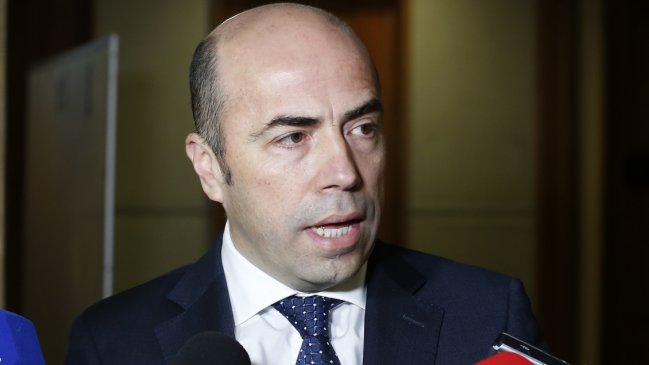 Subcontralora rechazó renunciar tras petición de contralor Bermúdez