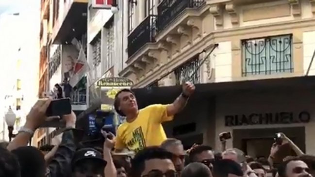 Candidato ultraderechista a la Presidencia de Brasil fue apuñalado durante acto de campaña