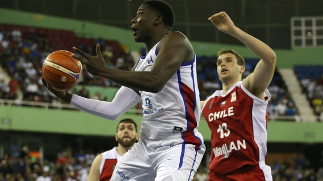 República Dominicana aplastó a Chile en las Clasificatorias para el Mundial de Baloncesto 2019