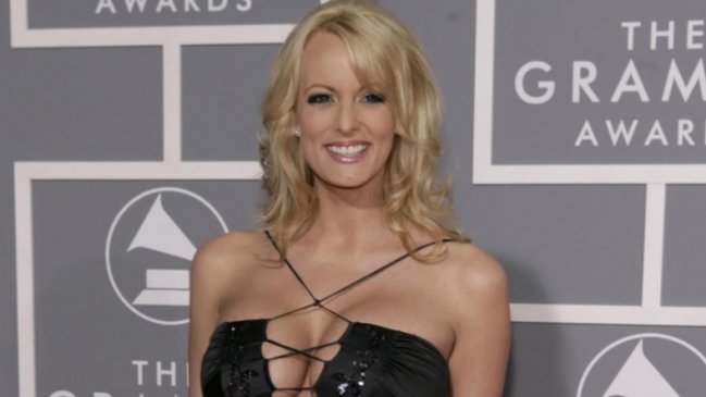 Revelan detalles del libro de actriz porno sobre la intimidad con Trump