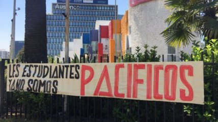   U. del Pacífico: Las demandas de los estudiantes en toma en medio de la crisis 