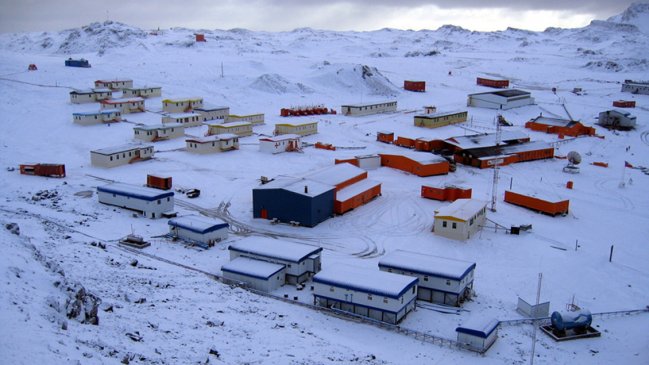 Presidente Piñera anunció la remodelación de la Base Aérea Frei Montalva en la Antártica