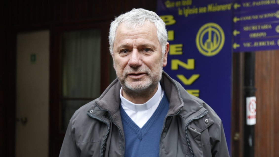 Obispo Galo Fernández declaró en calidad de testigo por abusos sexuales en la iglesia