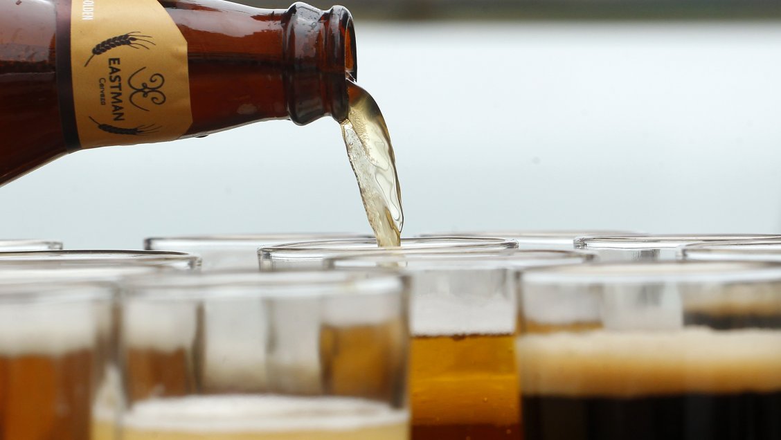 Senda: 36 personas mueren cada día por consumo de alcohol