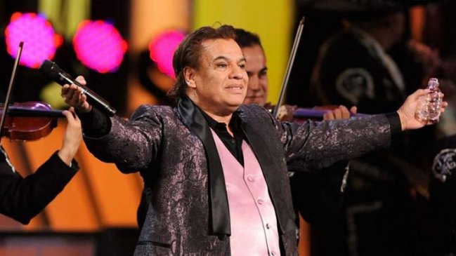 Presidente de México asegura que recibió presunta carta de Juan Gabriel