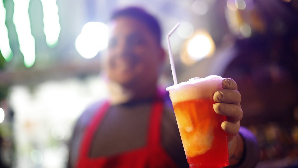 Chile bebe un 40% más de alcohol que el promedio mundial