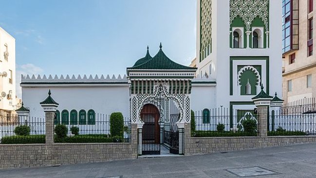España: Disparan varias veces contra una de las principales mezquitas de la ciudad de Ceuta