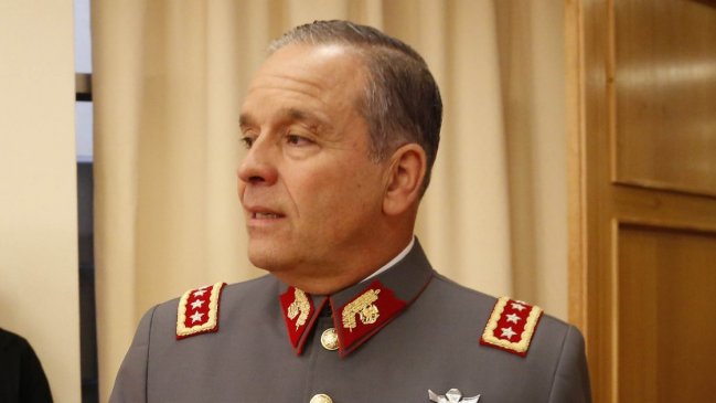 Jueza Rutherford decretó detención del ex comandante en jefe del Ejército Humberto Oviedo