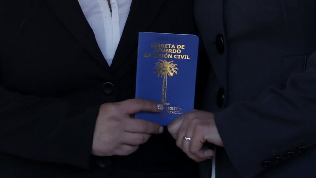 Ministro de Justicia destacó cifras del Acuerdo de Unión Civil: Ha cumplido el objetivo