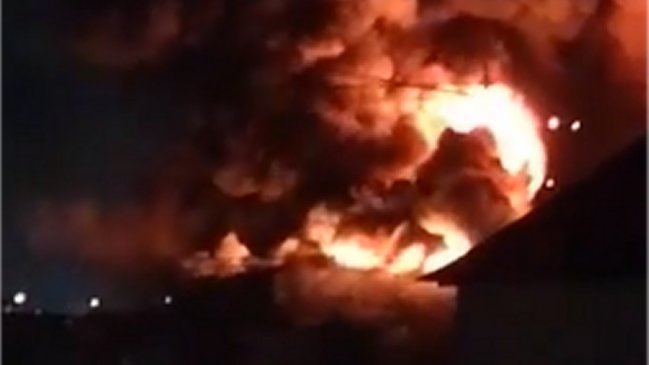 Tres personas murieron en incendio de supermercado en San Bernardo