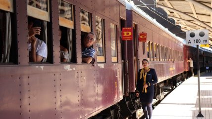   EFE inició la temporada veraniega de trenes turísticos 