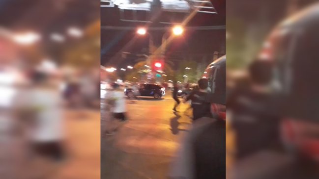 Camión de Carabineros atropelló y mató a hincha de Colo Colo fuera del Monumental