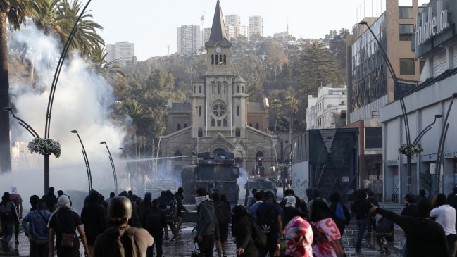 Incidentes marcan la previa del inicio del Festival de Viña del Mar
