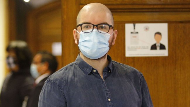 Revolución Democrática se baja de mesa negociadora por plan de emergencia