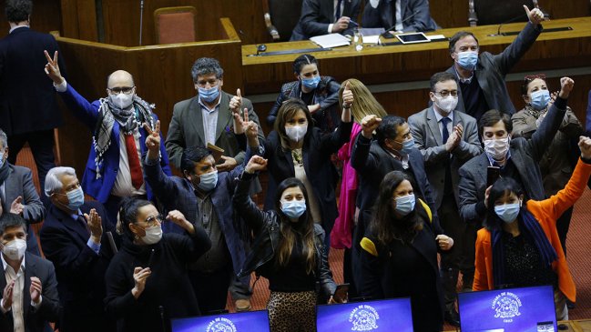 Cámara aprobó idea de legislar retiro del 10 por ciento de los fondos de AFP