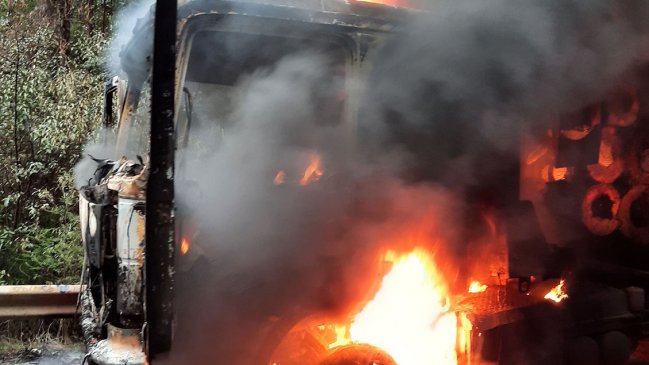 En medio de la visita del ministro Delgado, nuevo ataque incendiario se registró en La Araucanía