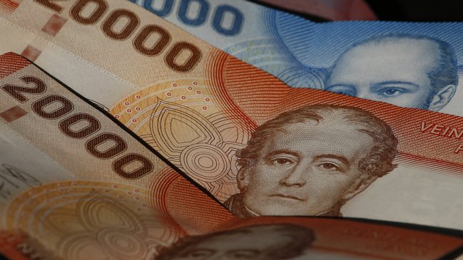 Diputados ingresan proyecto para tercer retiro del 10% y proponen que Estado reponga los fondos