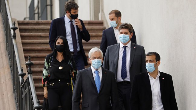 Ministros del comité político mandan carta al diario para afirmar que decisión de ir al TC fue 