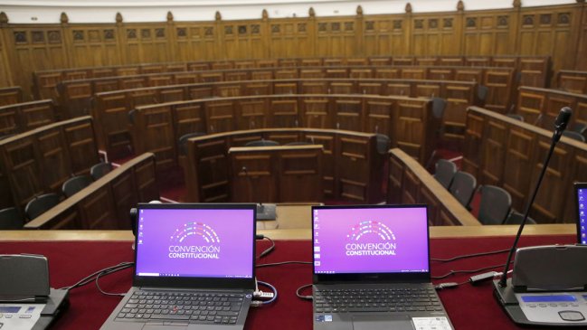 Mesa de la Convención Constitucional convocó a sesión para este miércoles por la mañana
