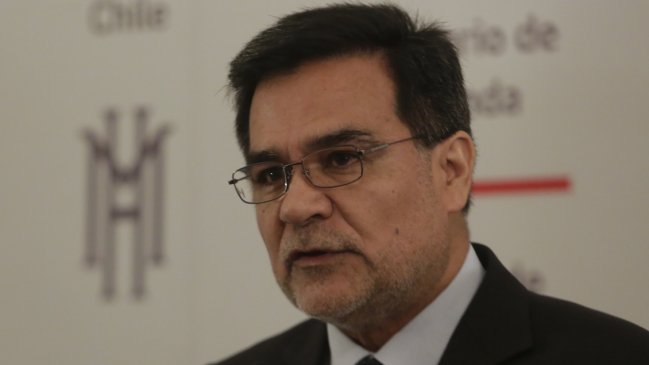 Gobierno confirmó a Fernando Barraza por un nuevo periodo a la cabeza del SII