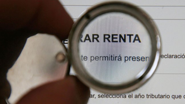 Frente Amplio y Partido Comunista acordaron indicación sobre impuestos al cuarto retiro