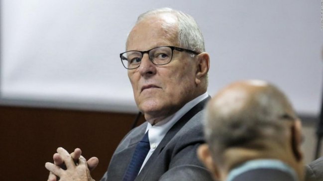 Odebrecht: Justicia peruana prohibió a PPK salir del país por un año