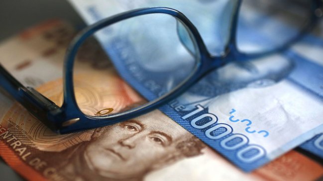 Sin impuestos y para fines específicos: La alternativa del Gobierno al quinto retiro
