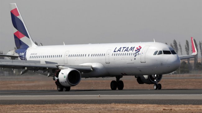 Recuperación: Latam proyecta volar en abril a 70% de su capacidad prepandemia