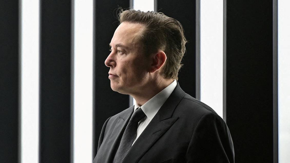 Twitter aceptó la oferta y Elon Musk compró la red social por 44 mil millones de dólares