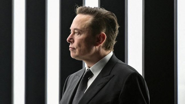 Twitter aceptó la oferta y Elon Musk compró la red social por 44 mil millones de dólares