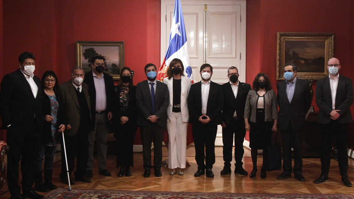 PPD se cuadra con Gobierno sobre estado intermedio: 