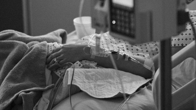 Mirosevic afirmó que en el Senado sólo se requiere un voto de oposición para aprobar ley de eutanasia