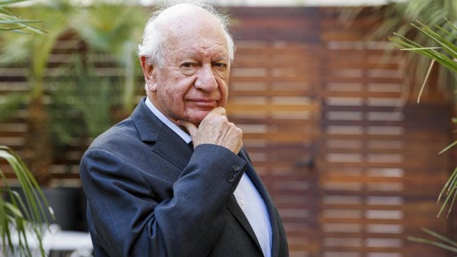 Lagos pide al embajador chileno en España que se informe bien: No conoce los números