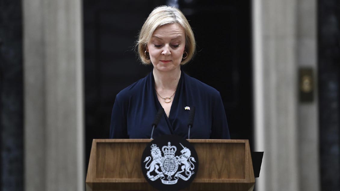 Liz Truss renunció como primera ministra del Reino Unido tras sólo un mes y medio