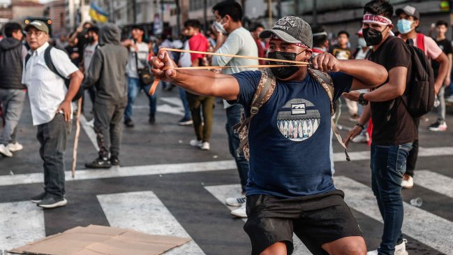 Gobierno peruano declara el estado de emergencia en todo el país por 30 días