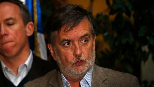 Jefe de bancada Evópoli instó al Gobierno a presentar proyectos y no esperar a la mesa de seguridad