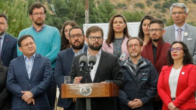 En visita a Aysén, Boric firmó Política Nacional de Desarrollo de Zonas Extremas