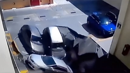  Techo de un mall se derrumbó sobre el patio de comidas  