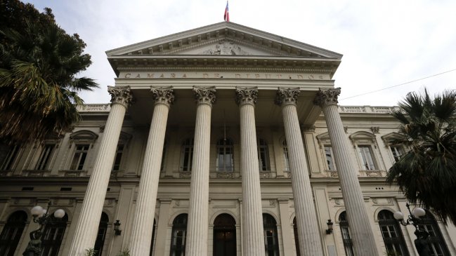 Indultos y Estado Social en la agenda de los candidatos al Consejo Constitucional