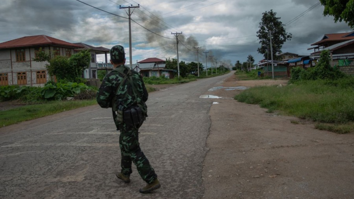 Al menos 50 muertos tras un bombardeo a un acto de la disidencia en Birmania