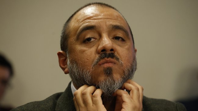 Acusación constitucional a Ávila contiene siete capítulos, récord para un ministro de Educación