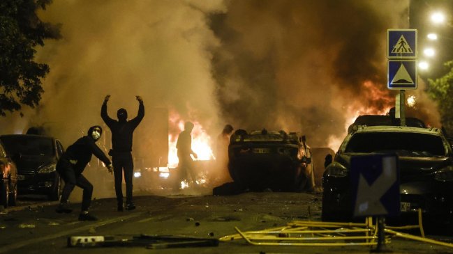Al menos 150 detenidos en la segunda noche de disturbios en Francia