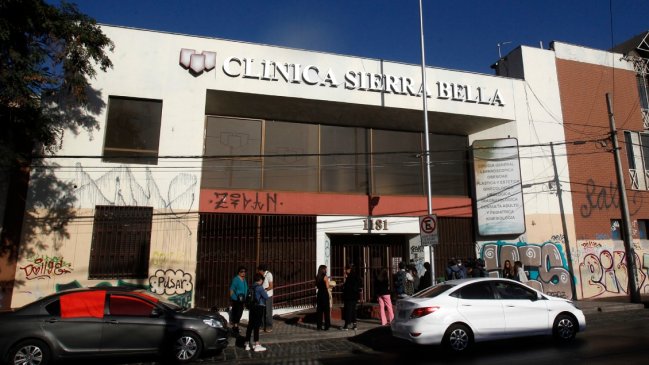 Caso Sierra Bella: Alta funcionaria de Santiago y tasadores compartían grupo de WhatsApp