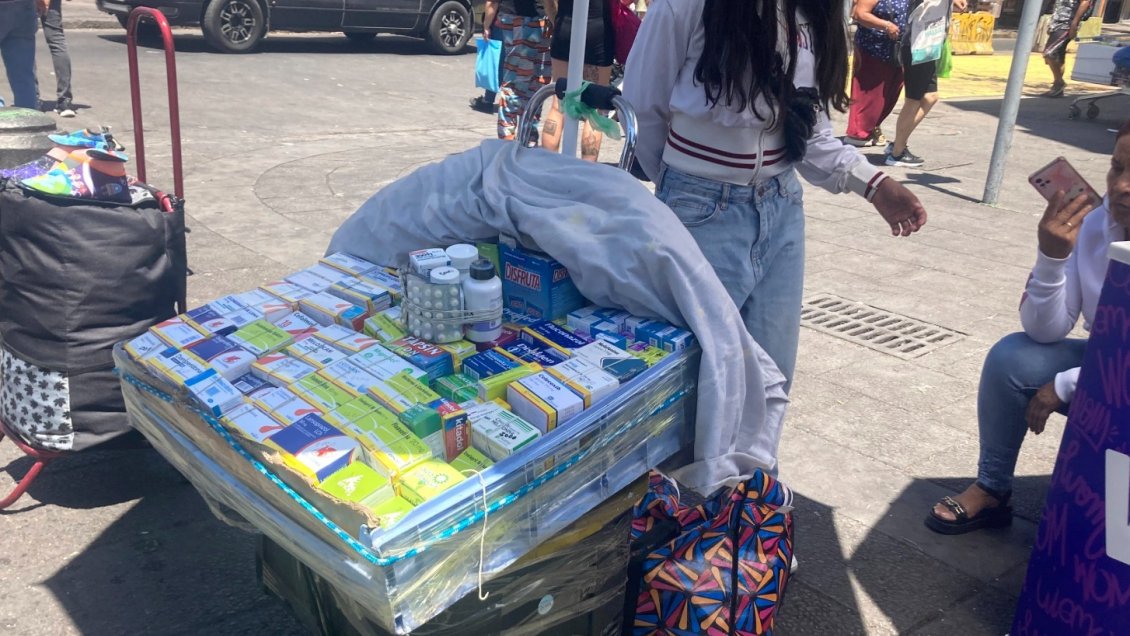 Comisión de Salud del Senado aprobó en general proyecto que busca combatir venta ilegal de fármacos