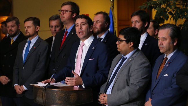 Diputados republicanos también se bajaron de la mesa de la reforma previsional