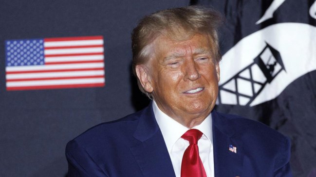 Jueza permite a Trump hacer pública cierta información del caso del asalto al Capitolio