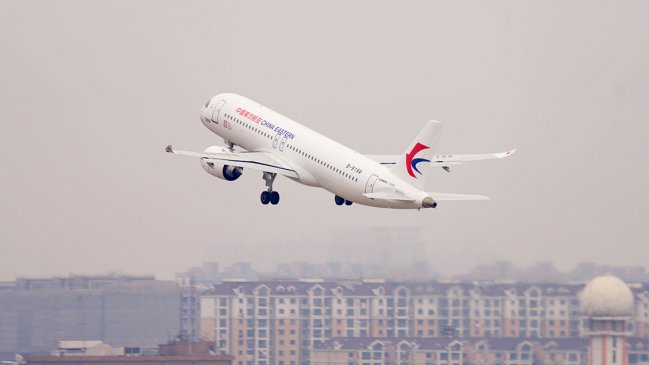 Avión C919 chino consigue el mayor pedido de compra de su historia