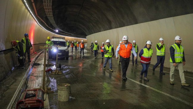Hace agua: Autopista Vespucio Oriente deberá reducir tarifas por filtraciones