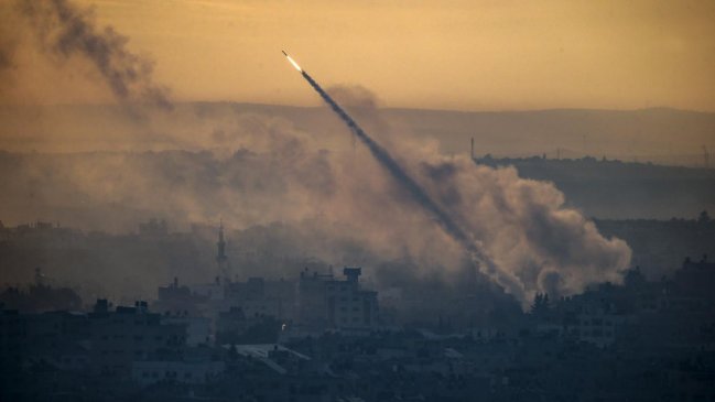 Ataque de Hamás a Israel causa más de 100 muertos y Netanyahu declara la guerra