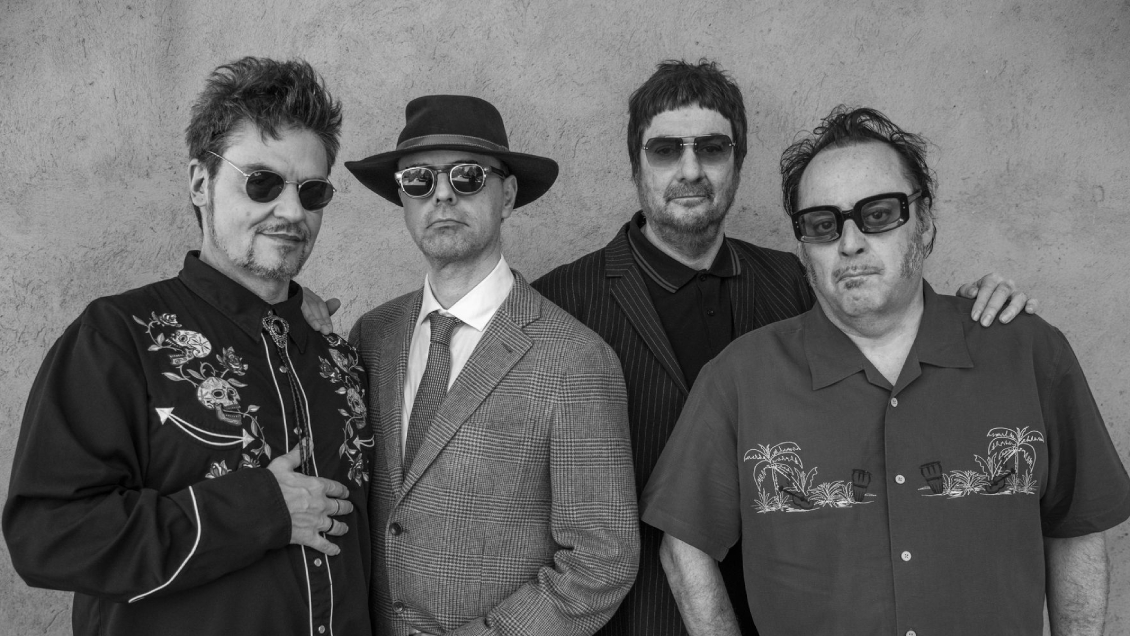 los tres en version 2023